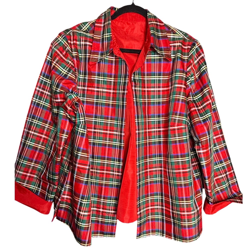 Vintage Red Plaid Tartan Silk Taffeta Shirt Jacket Holiday Festive Cuffed Lined